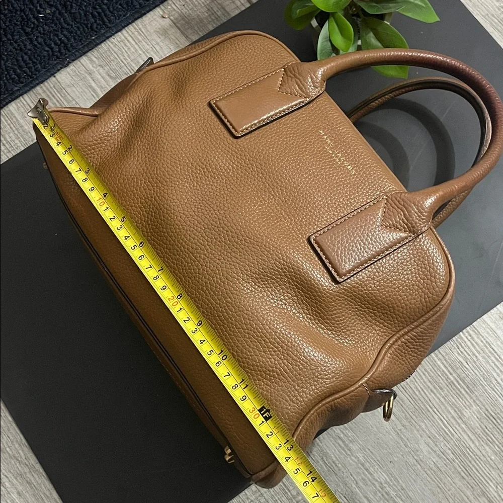 Marc Jacobs Tan Leather Satchel Bag - Picture 13 of 16